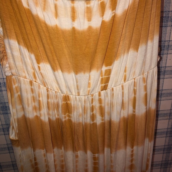 Plus Size Strapless Tie Dye yellow Maxi Dress - Picture 7 of 8